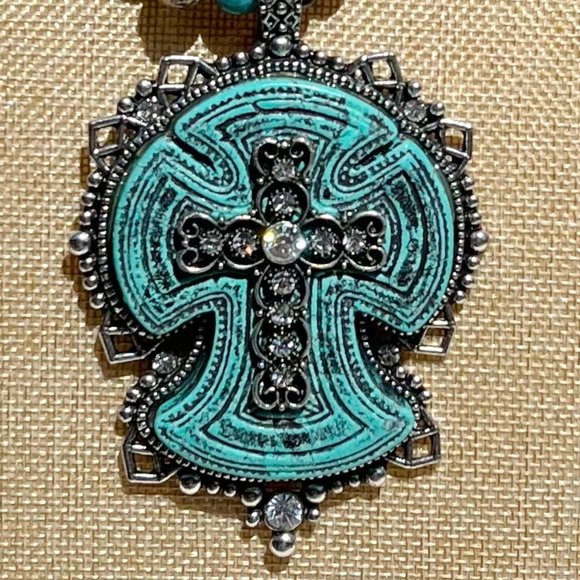 Cross Necklace Multi Strand Statement Set Huge Turquoise Howlite Handmade - Picture 6 of 8